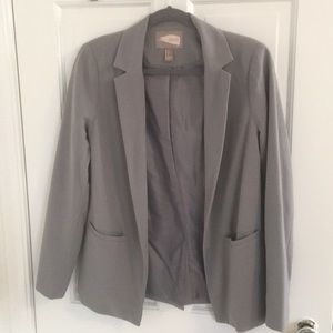 Gray blazer